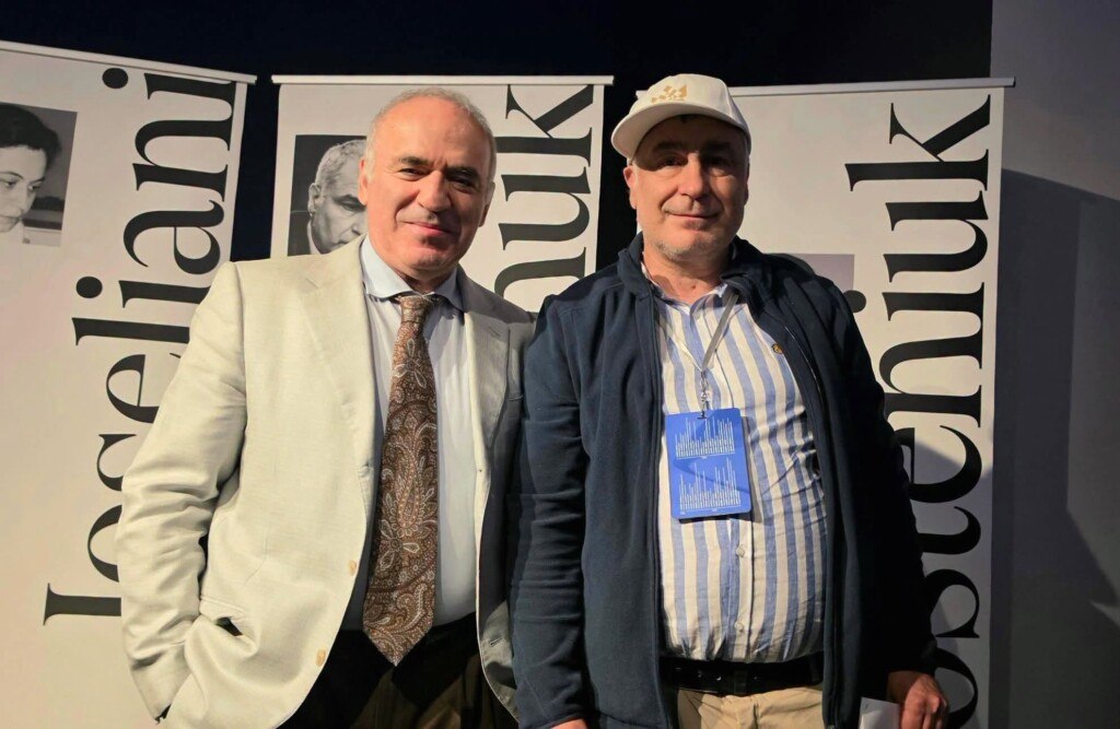 Василь Іванчук та Гаррі Каспаров