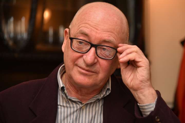 18 листопада – день народження гросмейстера Адріана Михальчишина