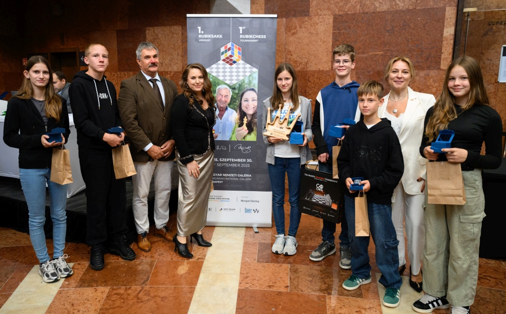 Учасники та організатори фестивалю