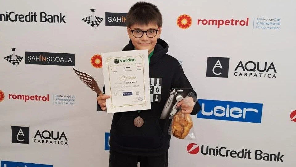 Максим Ткаченко