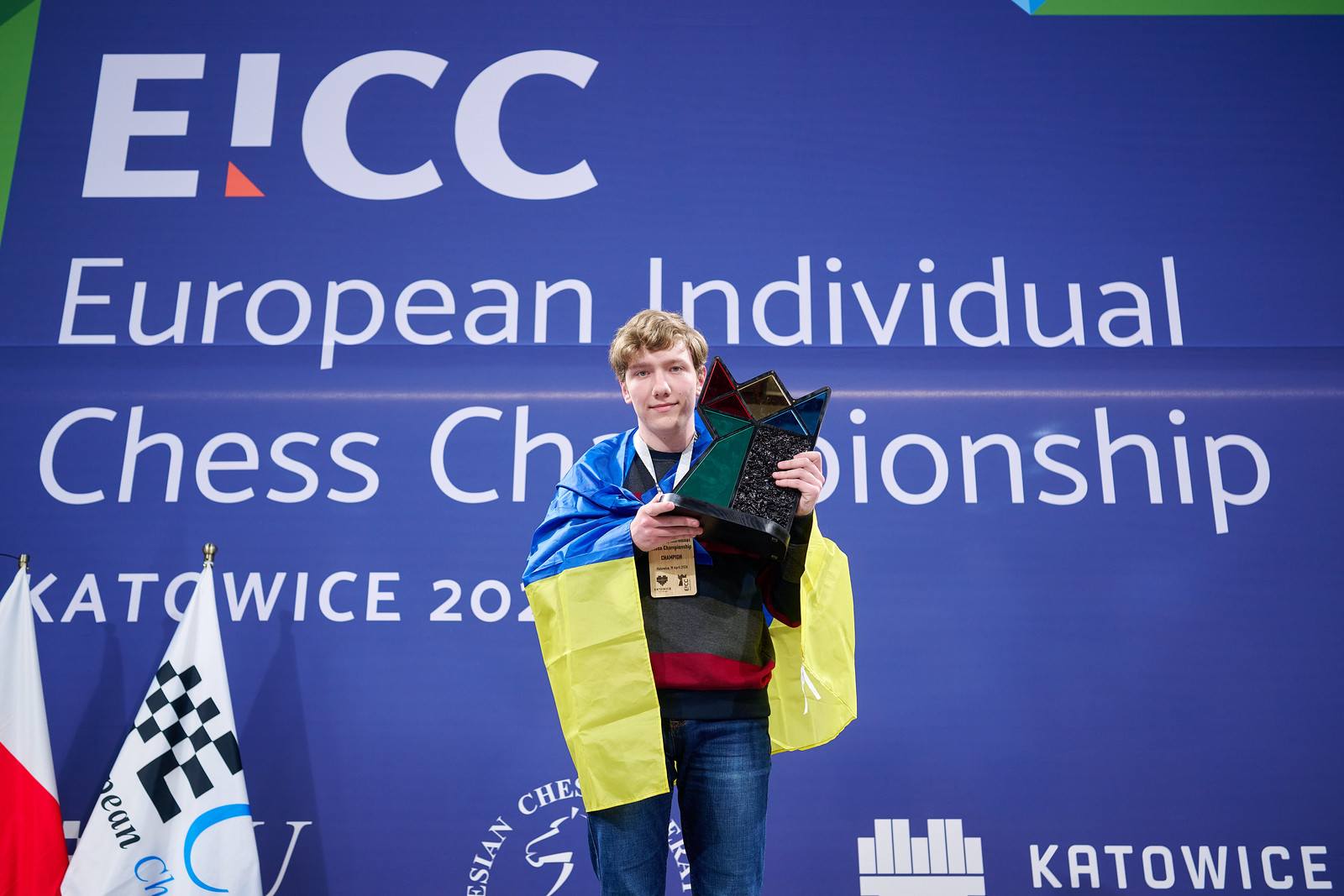 Роман Дегтярьов на п'єдесталі ЧЄ-2026