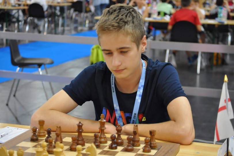 Владислав Ларкін