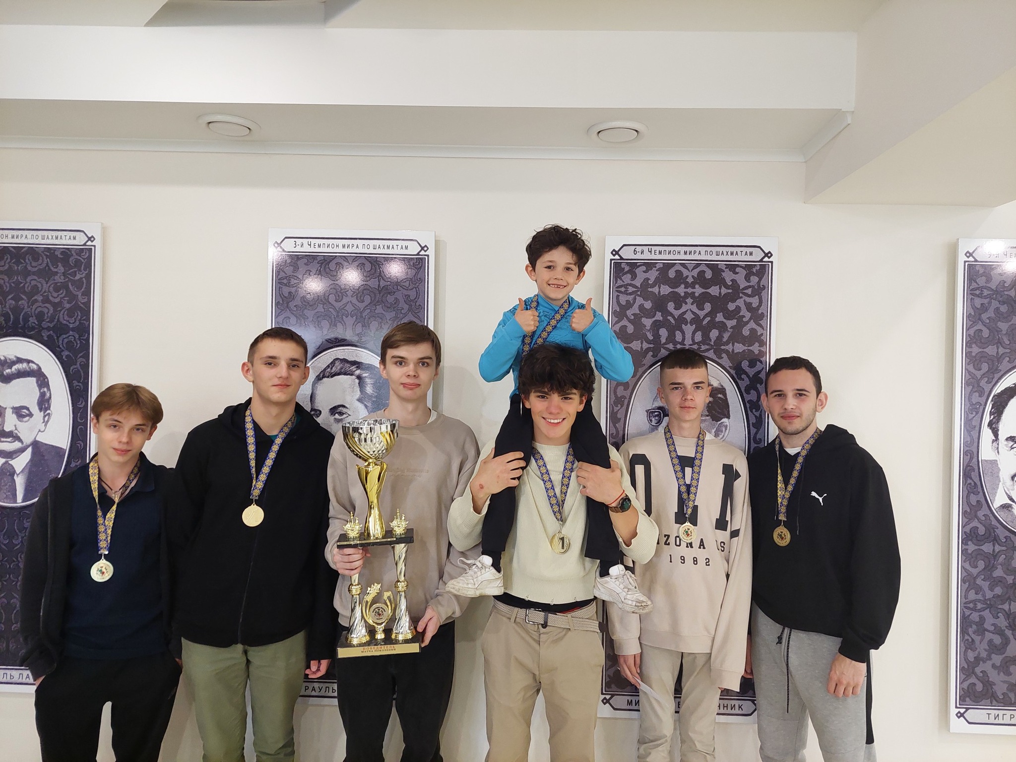 Переможці турніру