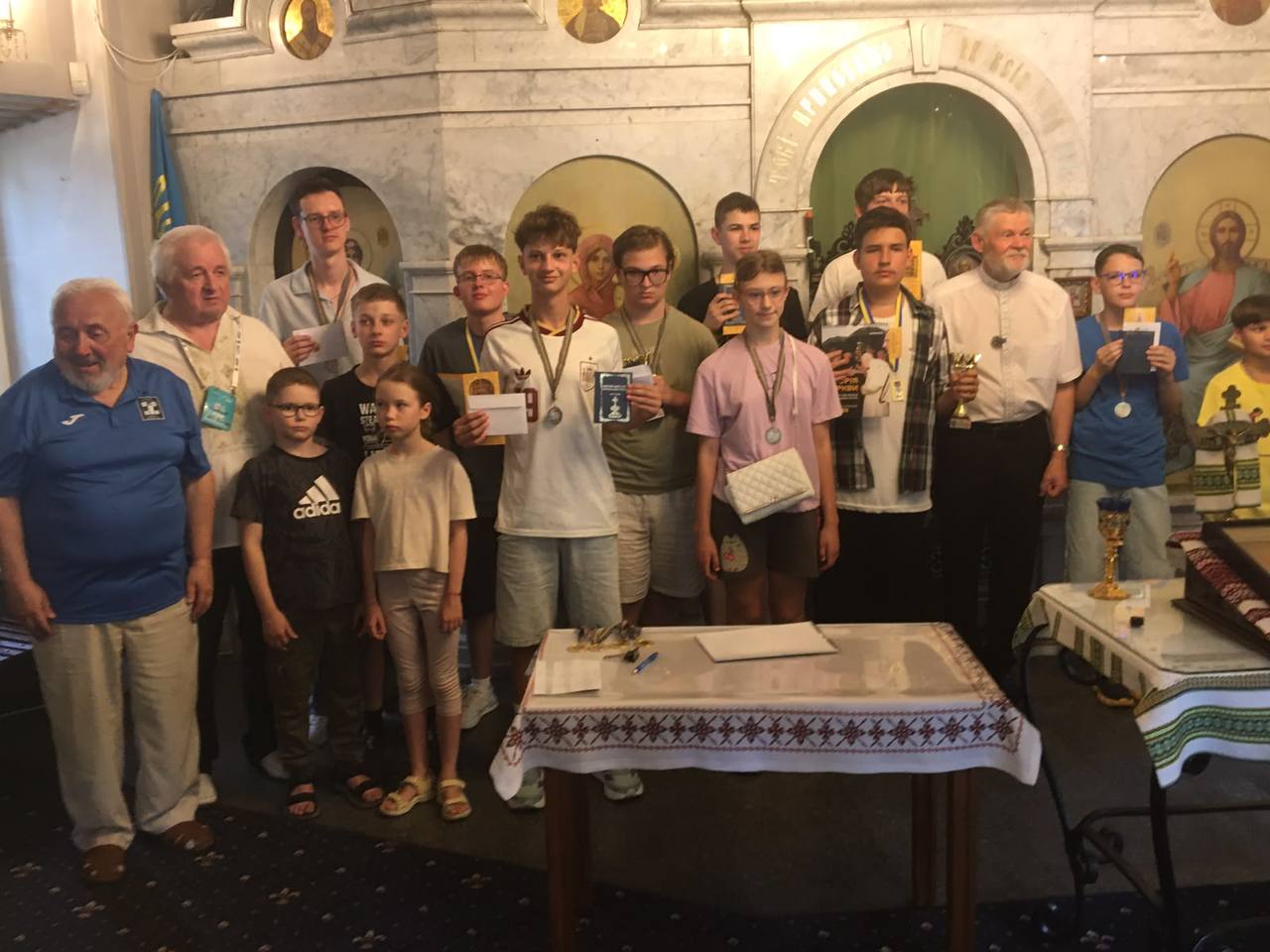Учасники турніру