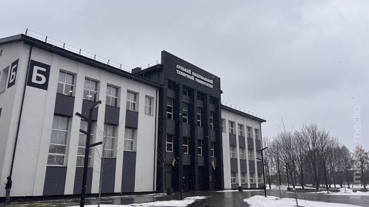 Мрієте зіграти з лідером збірної України?